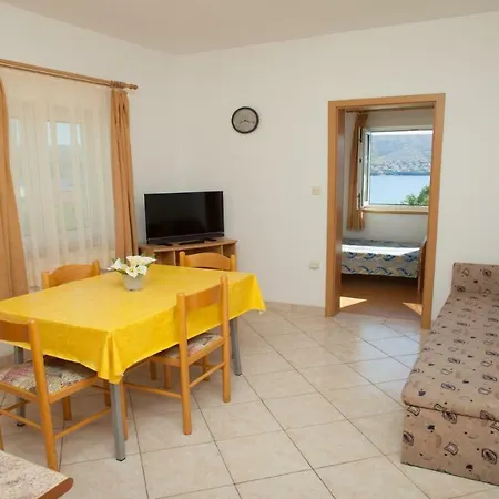 Basaca Apartament Pag Town