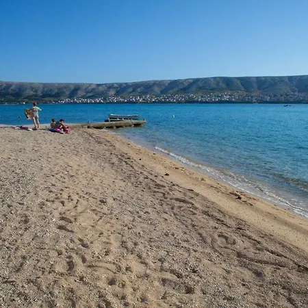 Basaca Pag Town